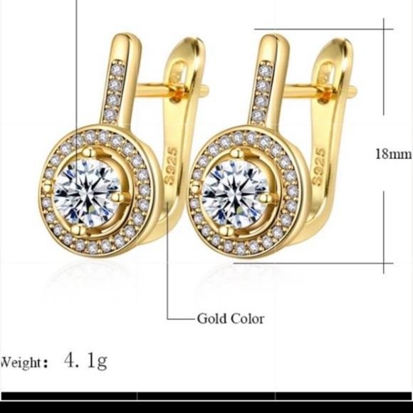 New 18K Yellow Gold Diamond Stud Earrings, beautiful Earrings, cute Earrings - Picture 2 of 5